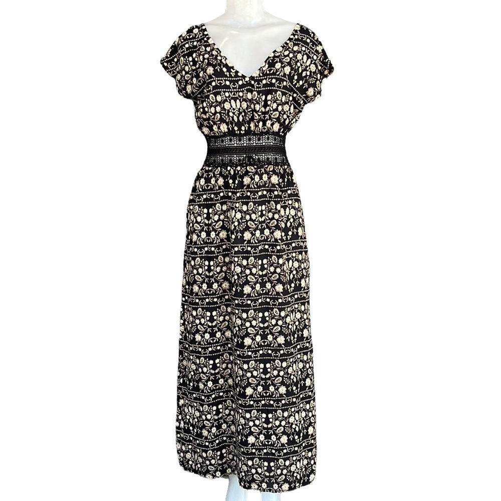 Queen is Maxi Dress Size 0